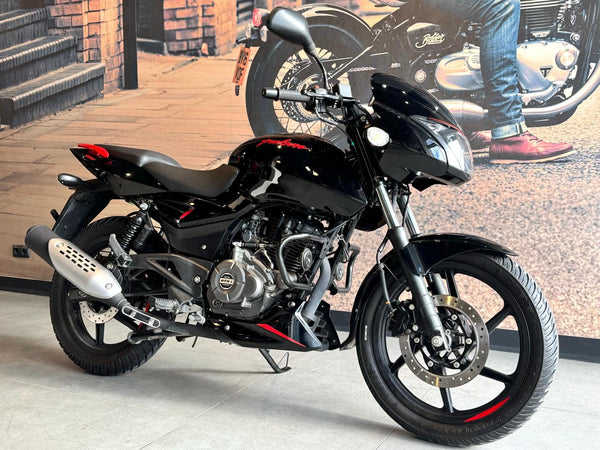 BAJAJ Pulsar 180 2020 Triumph Honda KTM Voge